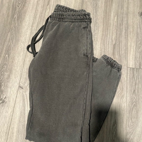 TALENTLESS Gray Joggers - Picture 5 of 5